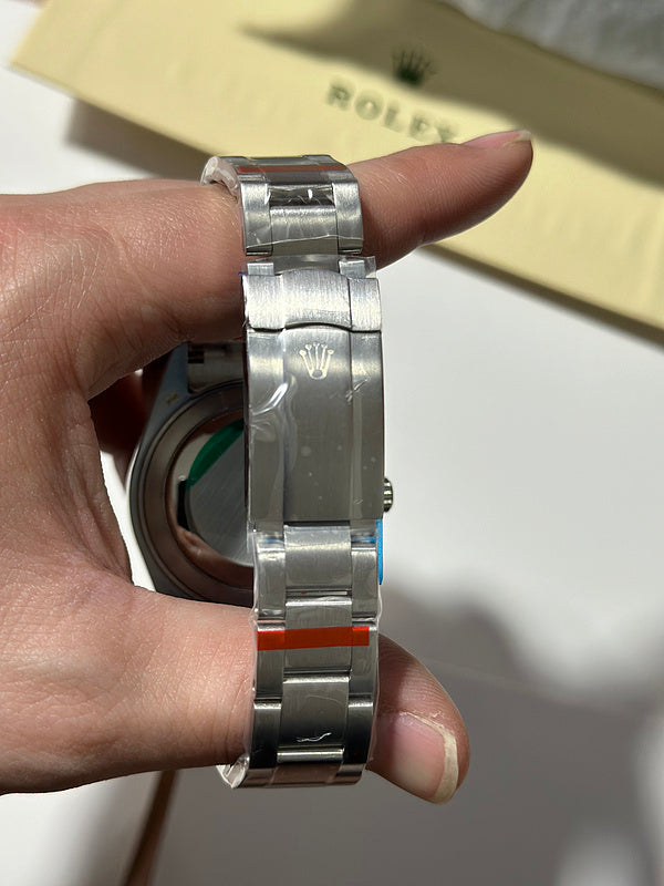 Rolex Oyster Perpetual 36 With Candy Pink Dial 126000 Watch