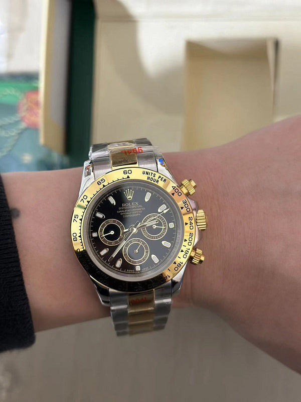 Rolex Cosmograph Daytona 40mm Oystersteel and Yellow Gold With Black Dial Watch