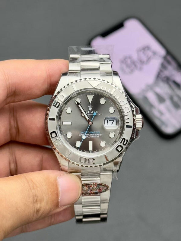 Rolex Yacht-Master 40 in Oystersteel & Platinum