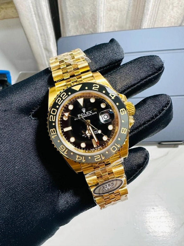 Rolex GMT-Master II yellow gold 126718GRNR