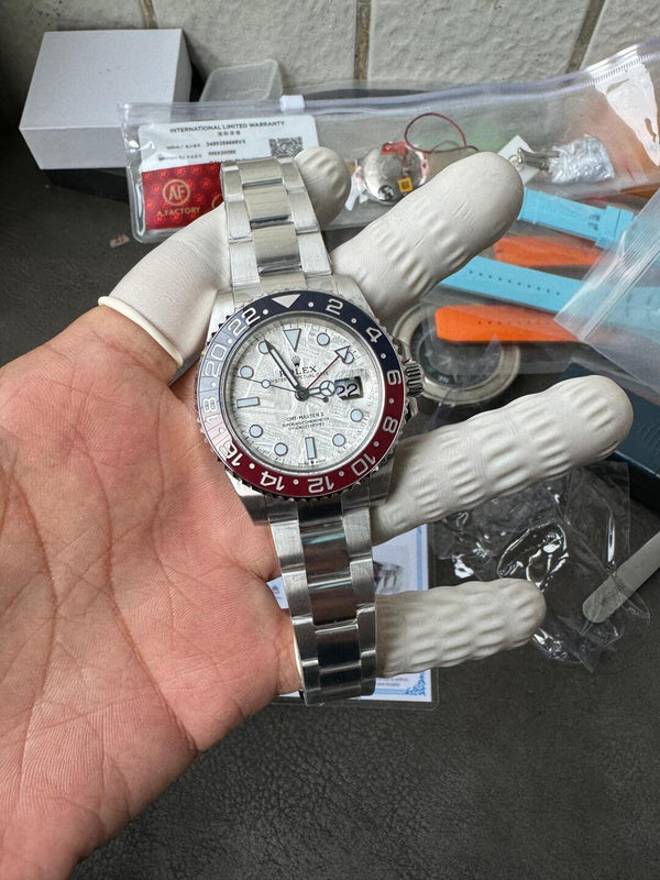 Rolex GMT-Master II 126719BLRO White Gold / Pepsi / Meteorite