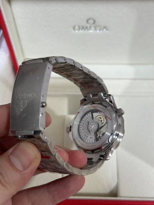 Omega Seamaster Diver 300M White Dial Men's Watch