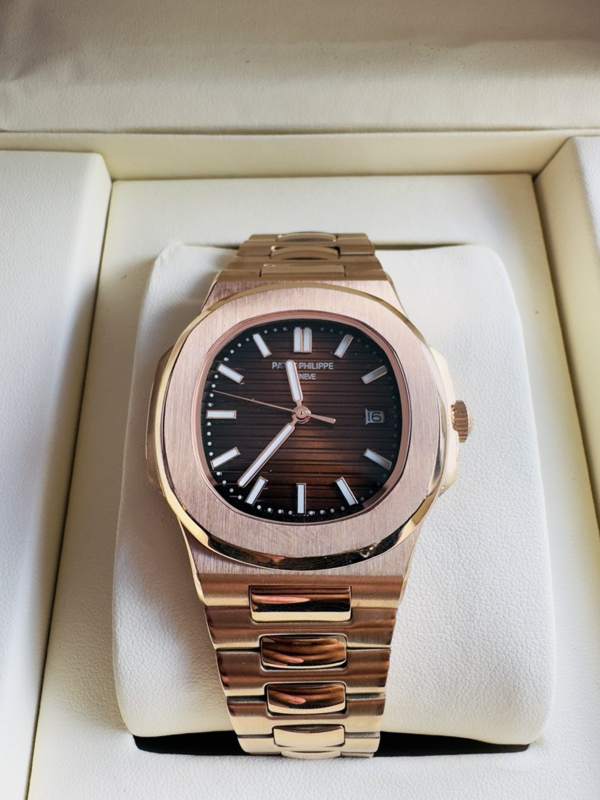 Patek Philippe Nautilus 40mm Rose Gold Watch