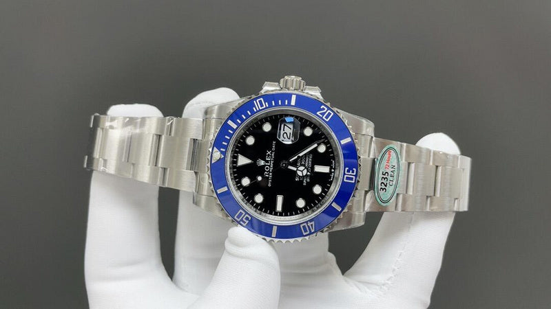 Rolex Submariner Date  Oyster, 41 mm, White Gold