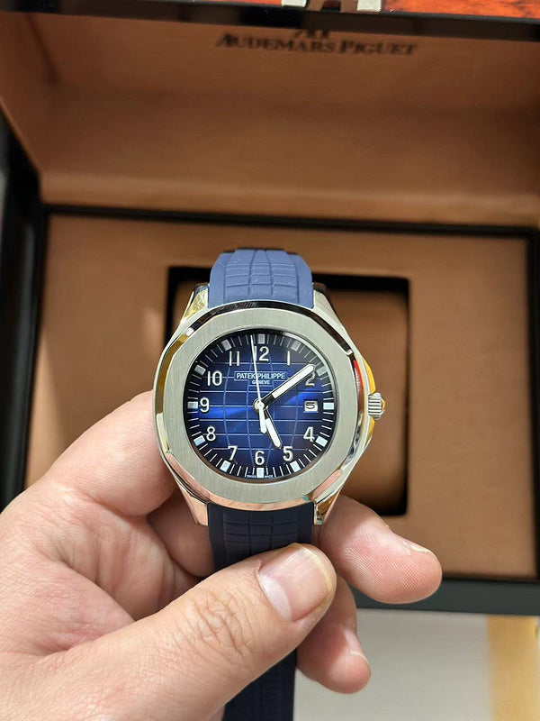 Patek Philippe Aquanaut Blue Dial Wristwatch