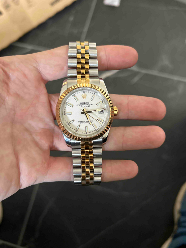 Patek Philippe Nautilus 40mm Rose Gold Watch