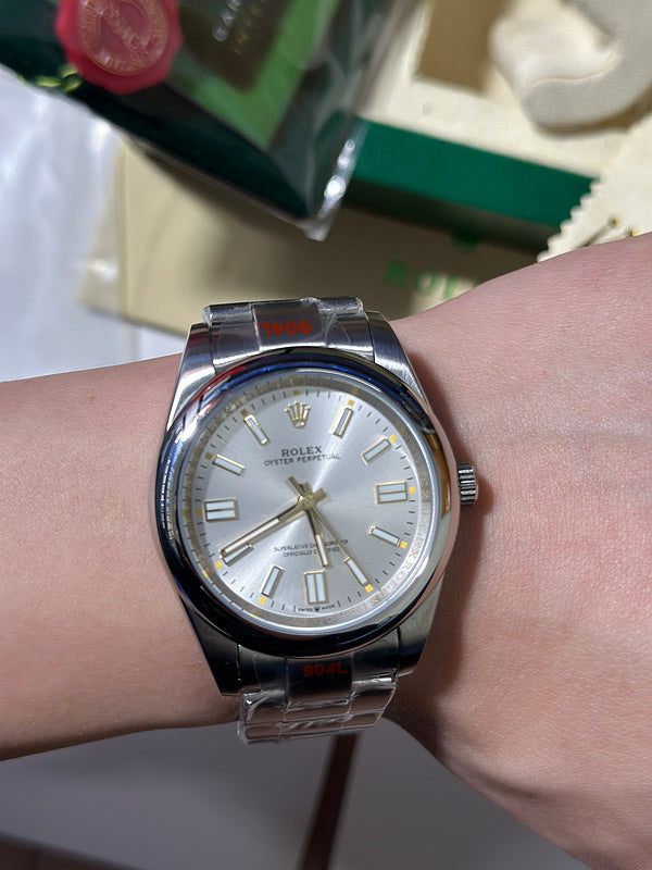 Rolex Oyster Perpetual 41mm Oystersteel Case Watch