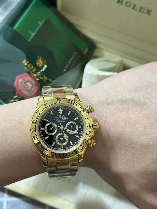 Rolex Cosmograph Daytona Yellow Gold With Black Dial and Oyster Bracelet Watch