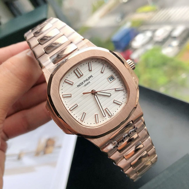 Patek Philippe Nautilus Silver Dial 18kt Rose Gold Ladies Watch