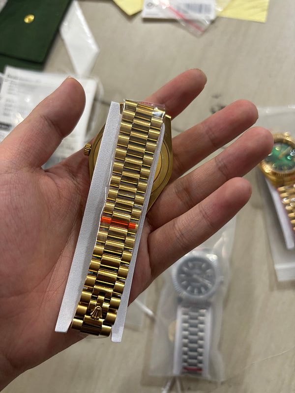 Day-Date Oyster yellow gold & Green Diamond Dial Set Watch